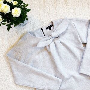 Grey Banana Republic top